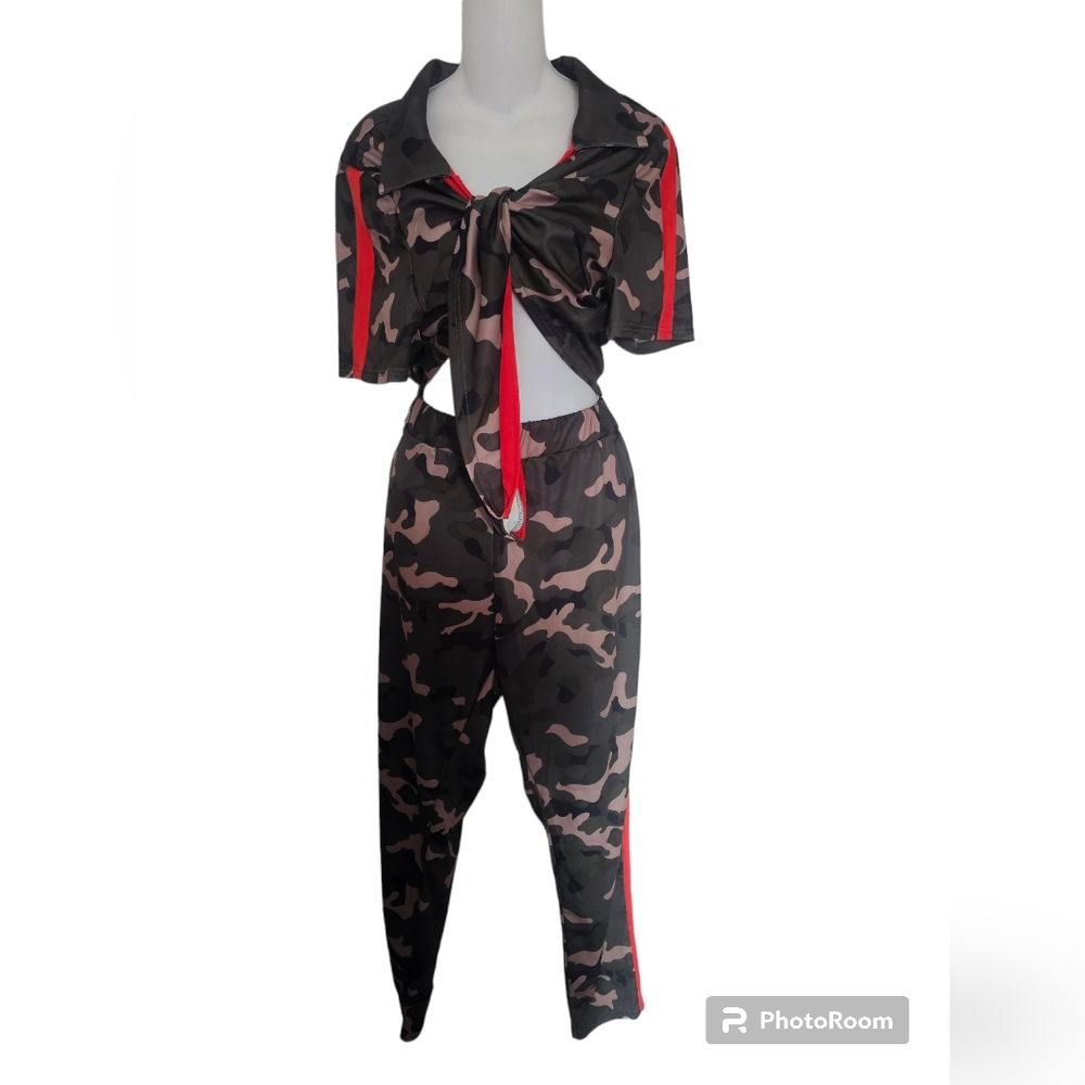 SHEIN New Camo Two Peice